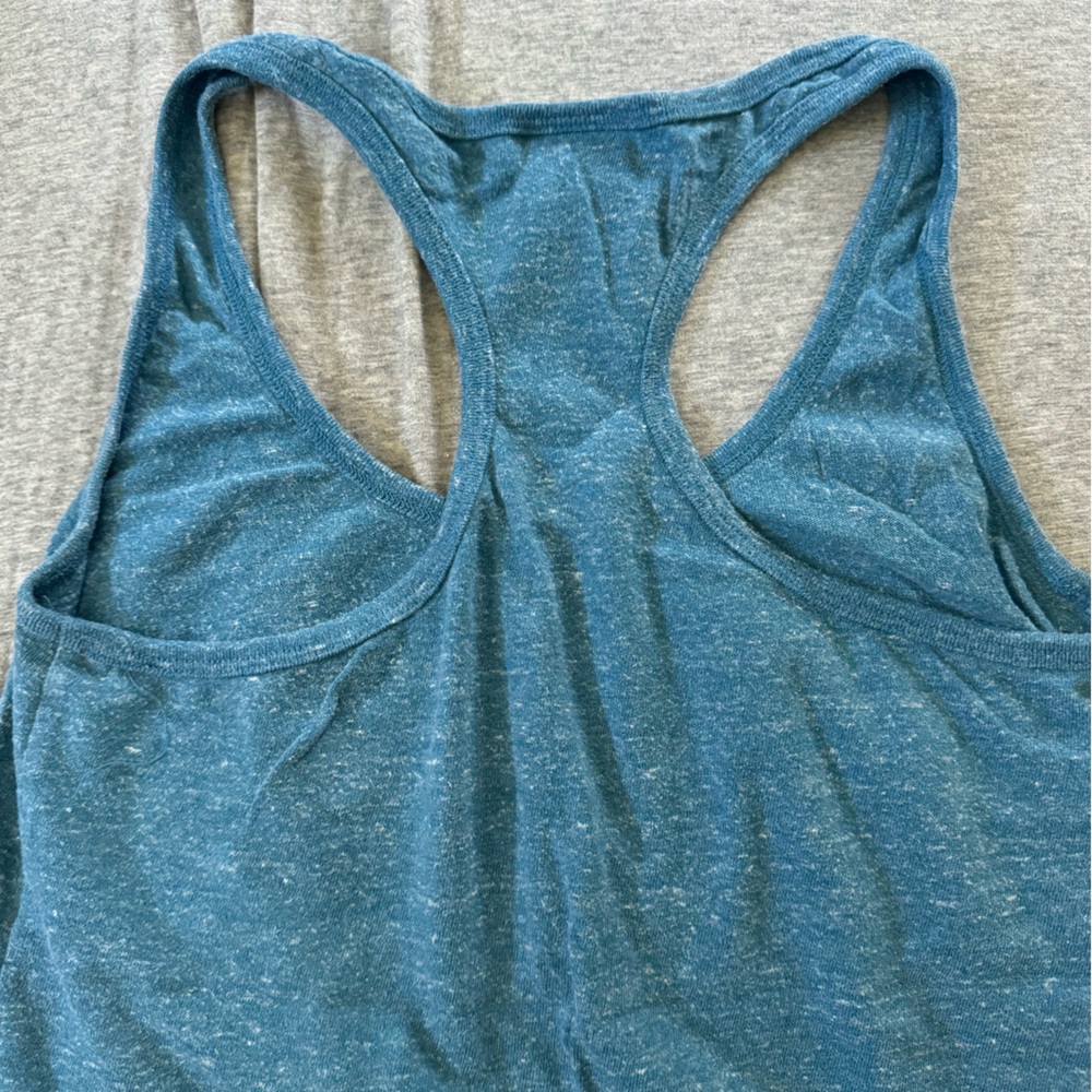Women's Nike Razor Back - Picture 4 of 4